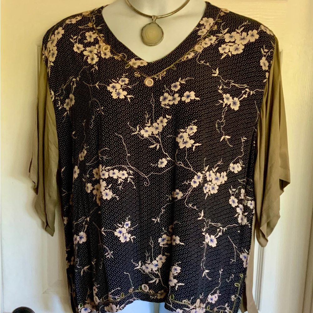 Boho embroidery top